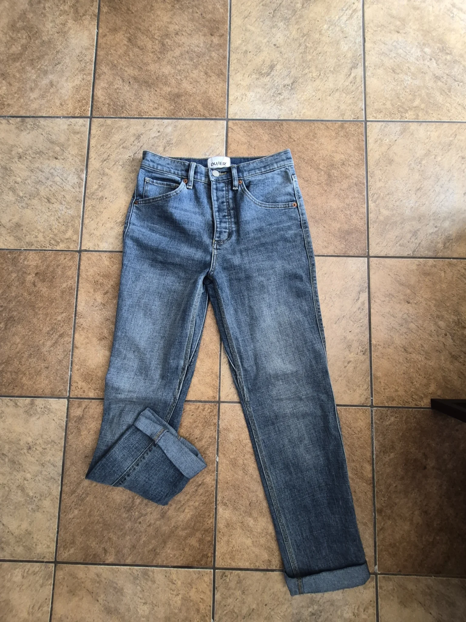 Featured image for Pantalon jean Duer