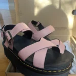 Thumbnail for Sandales plate-forme Doc Martens Voss II