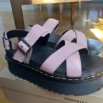 Thumbnail for Sandales plate-forme Doc Martens Voss II