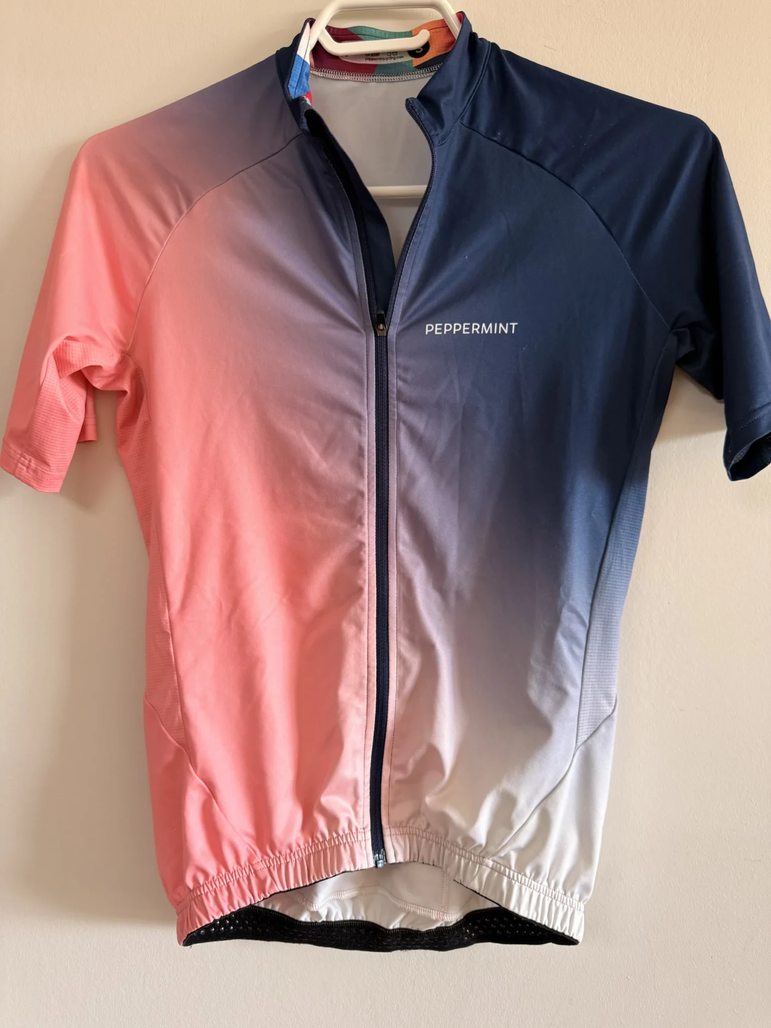 Featured image for Peppermint cycling jersey