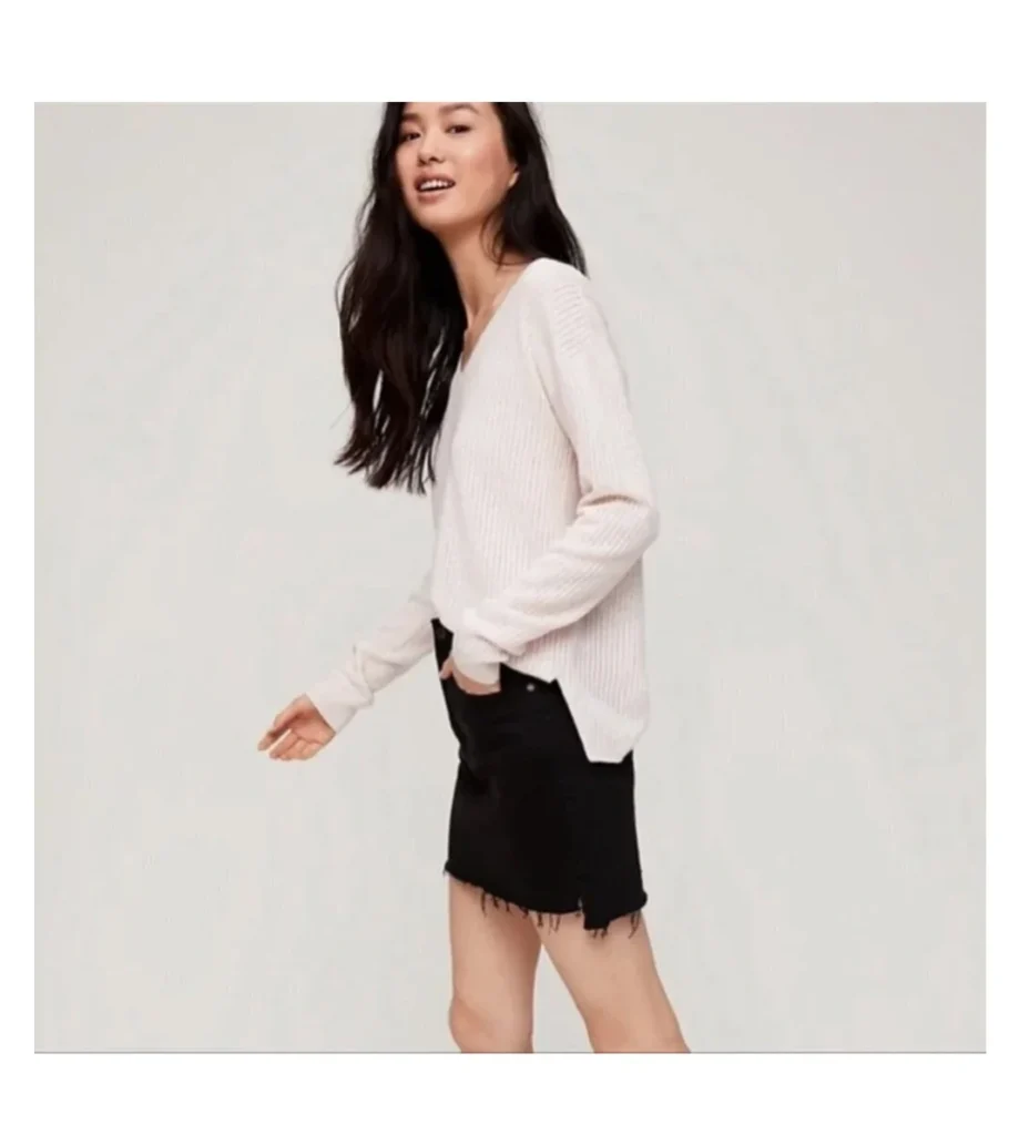 Image for 🌷Tanit Skirt - Aritzia
