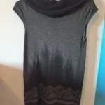 Featured thumbnail for Tunique en tricot gris et noir - San Francisco