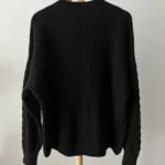 Thumbnail for Chandail tricot noir