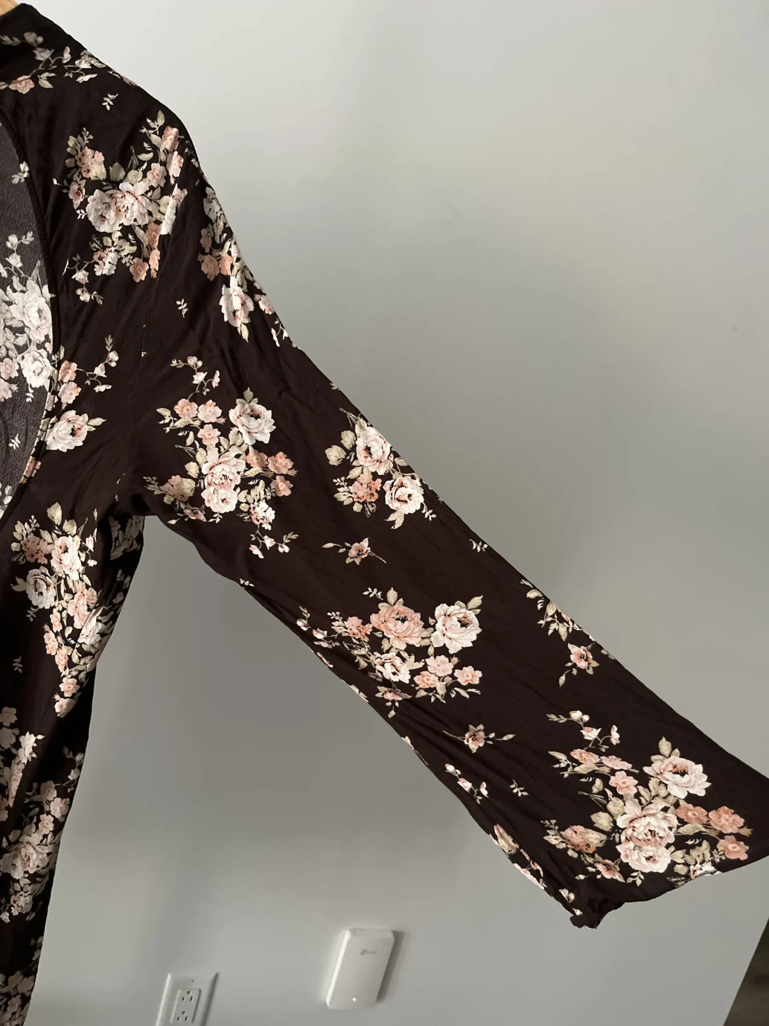 Image for Robe-tunique fleurie brune avec dos ouvert