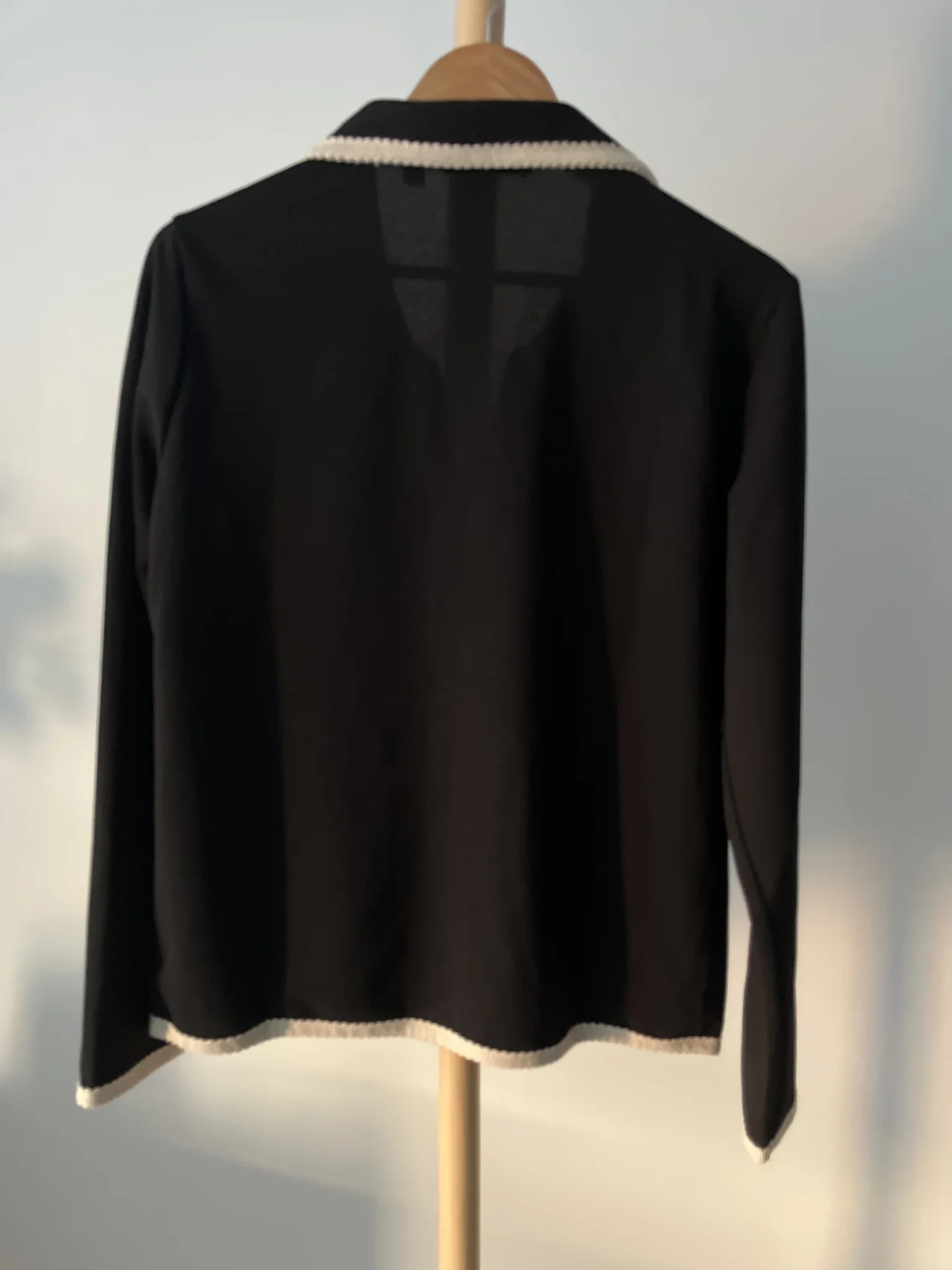 Image for Cardigan noir avec détail et fermeture éclair