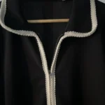 Thumbnail for Cardigan noir avec détail et fermeture éclair