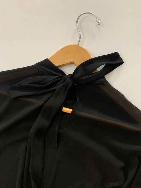 Image for A bold dress, tunic or blouse