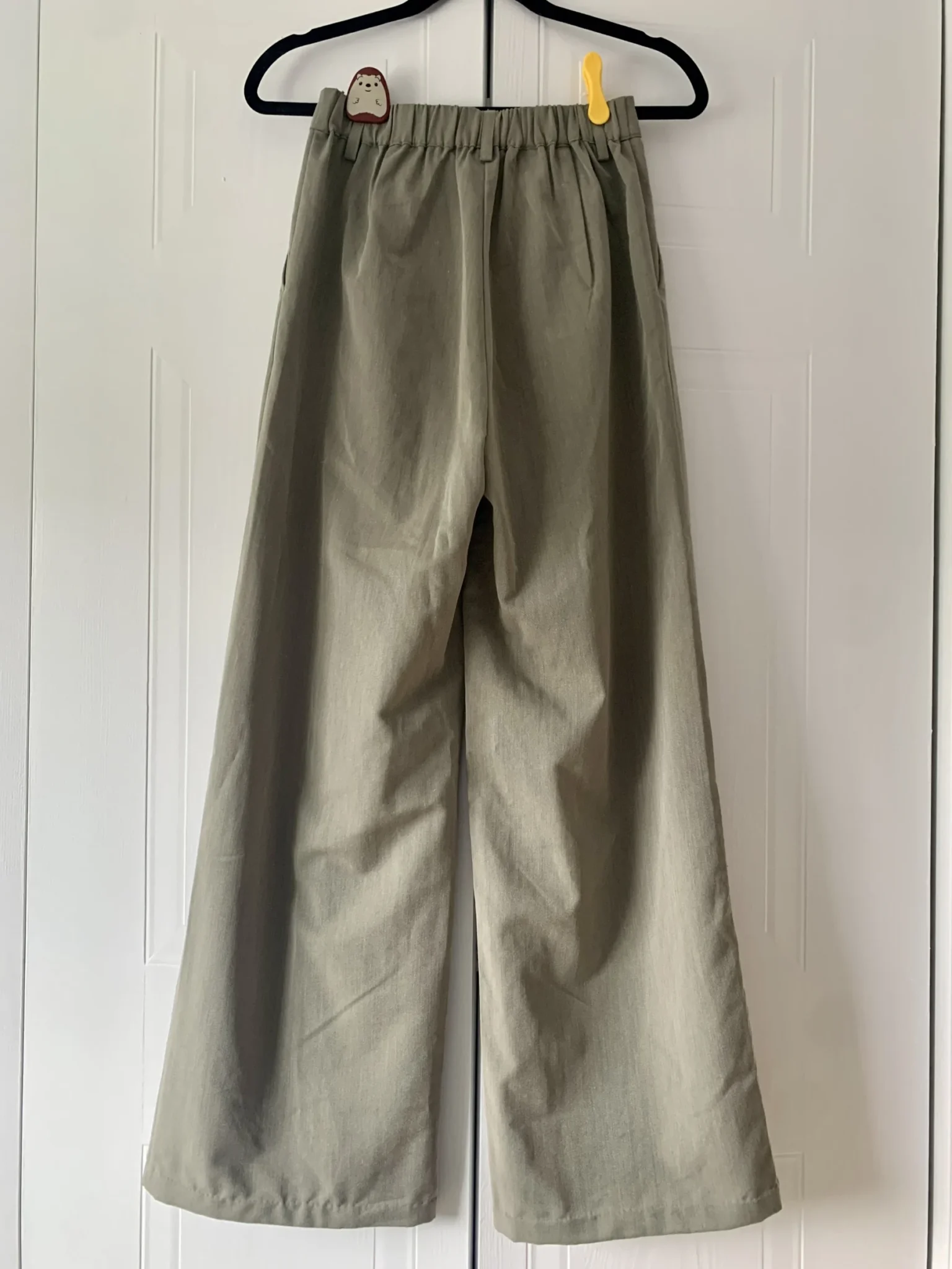 Image for Pantalon à jambe large vert sauge