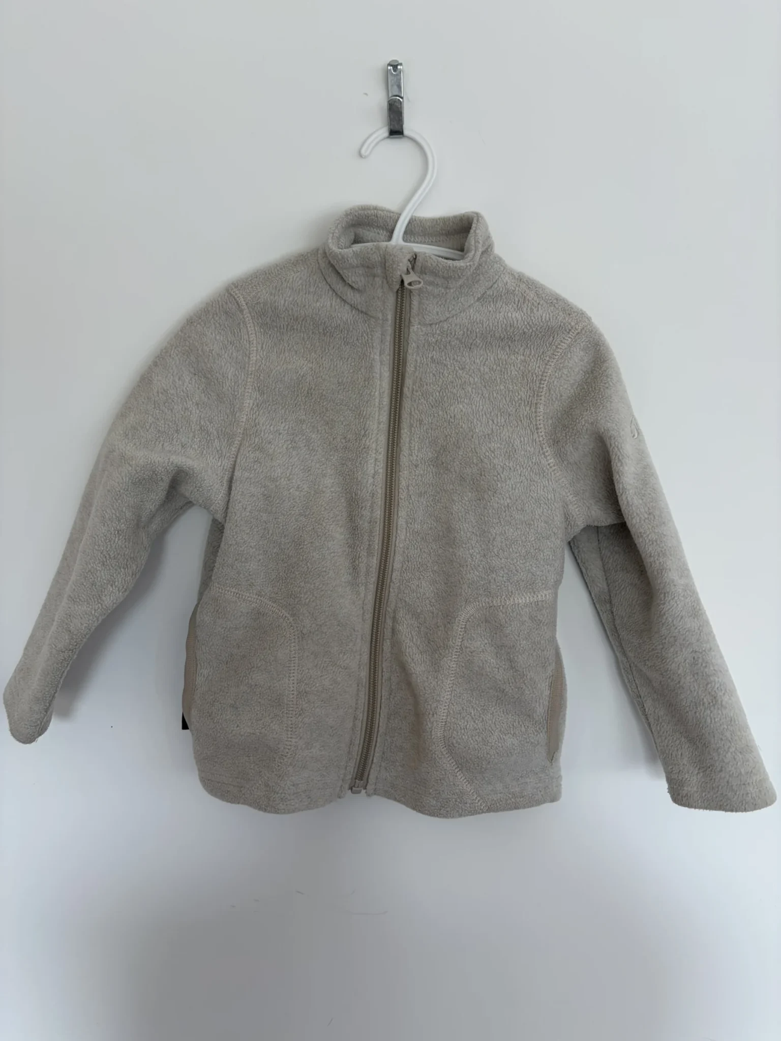 Featured image for Veste en polar beige
