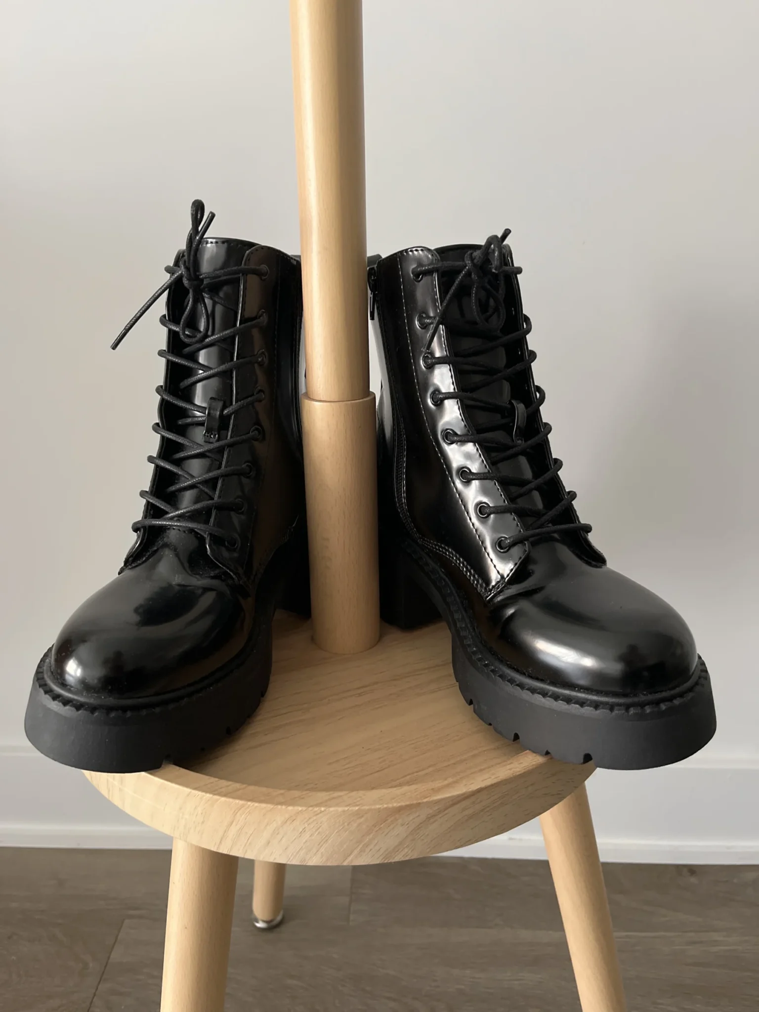 Image for Bottines combat plateformes similicuir