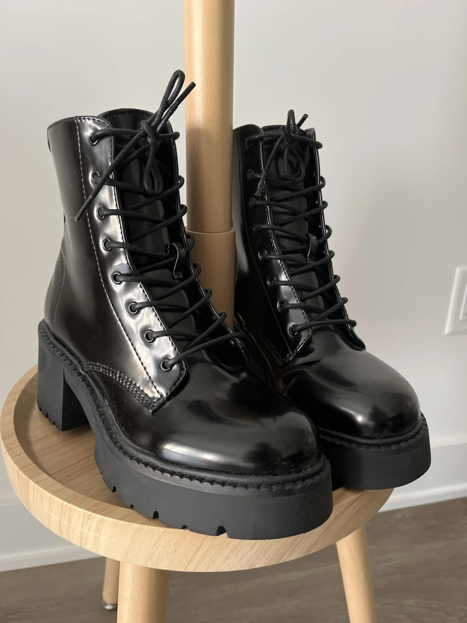 Image for Bottines combat plateformes similicuir