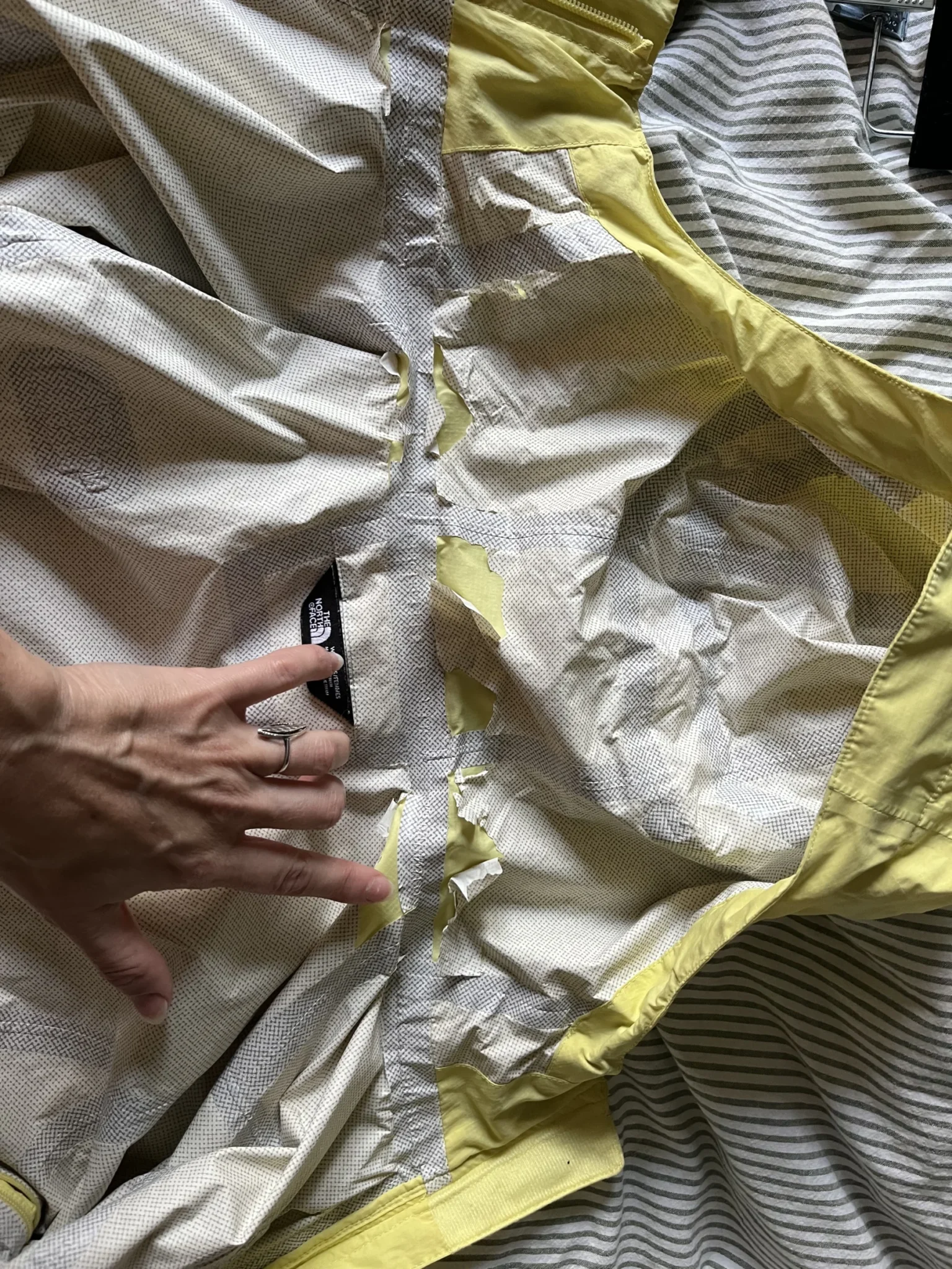Image for Imperméable The North Face jaune