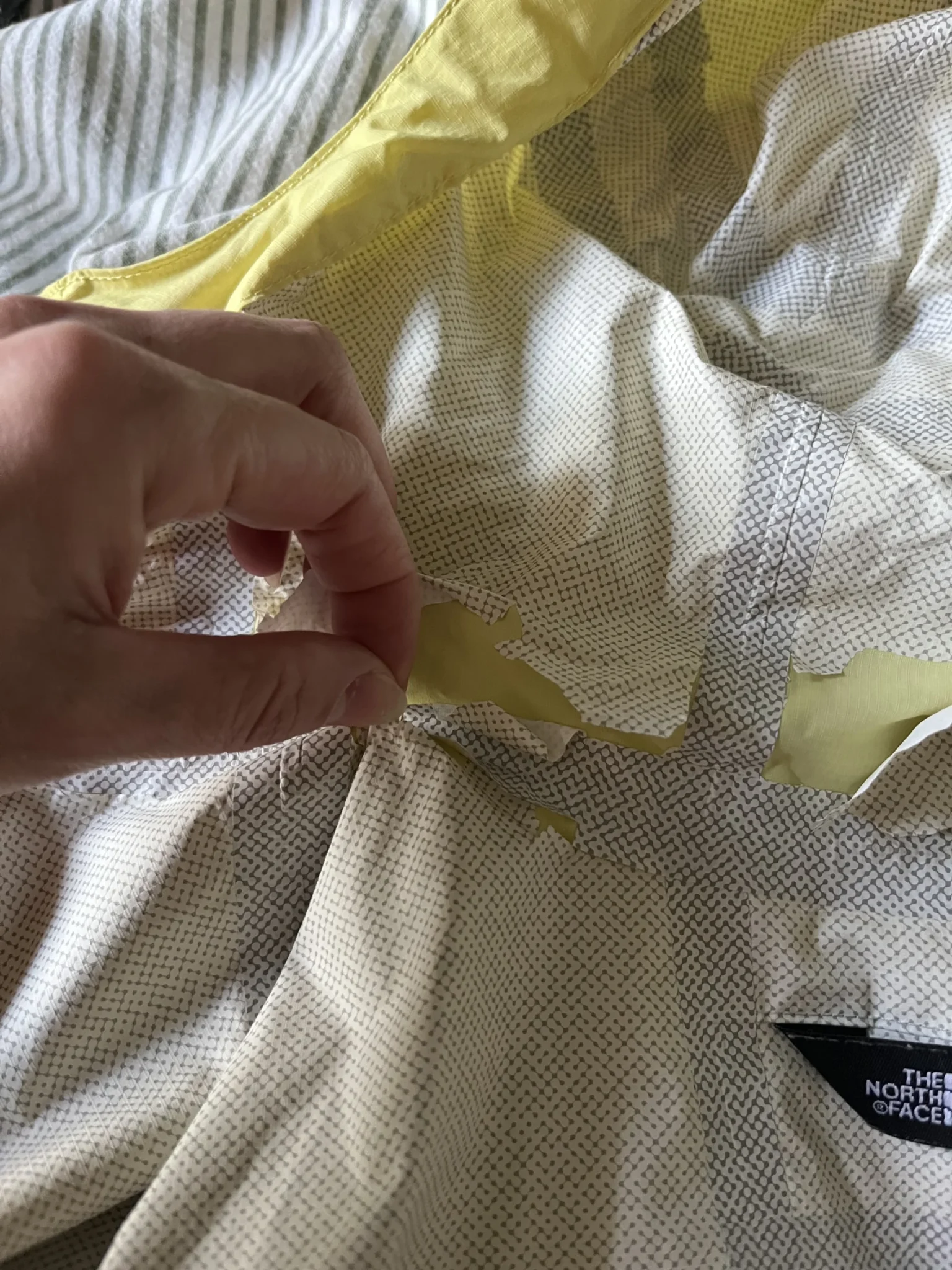 Image for Imperméable The North Face jaune