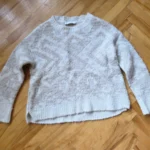 Thumbnail for Stylish Tonet jumper in taupe and cream, made from a blend of alpaca