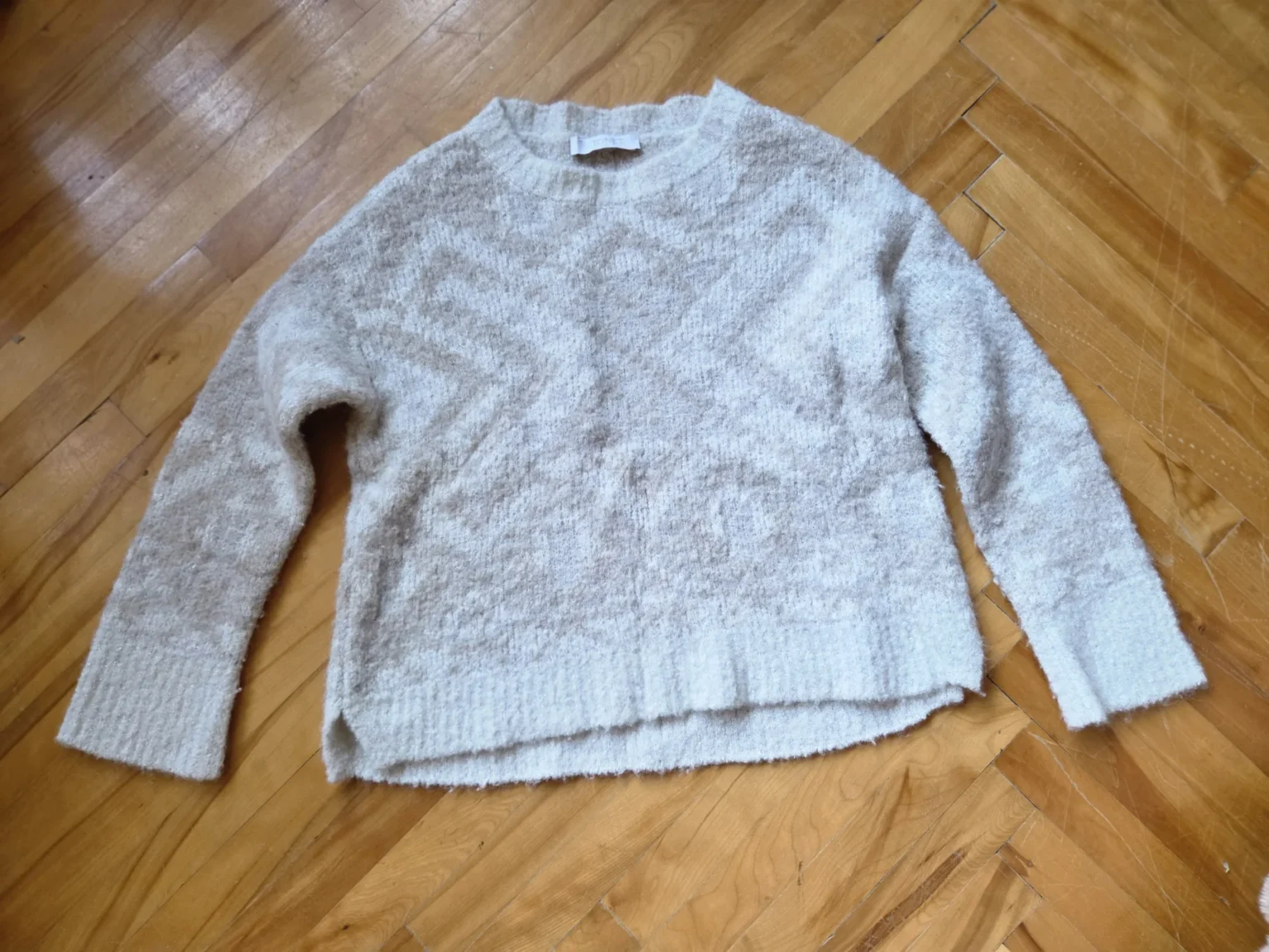 Image for Stylish Tonet jumper in taupe and cream, made from a blend of alpaca