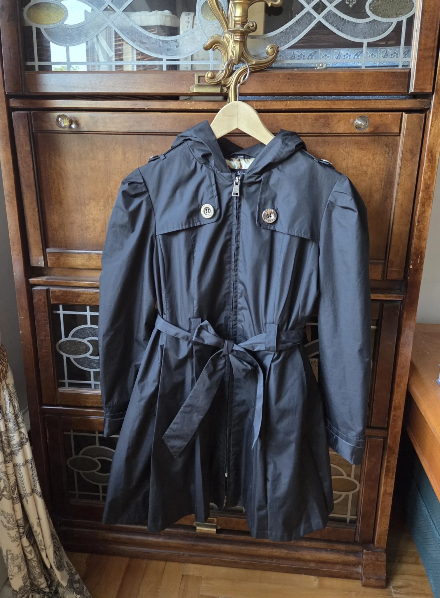 Featured image for Steve Madden – Stunning black pleated trench coat