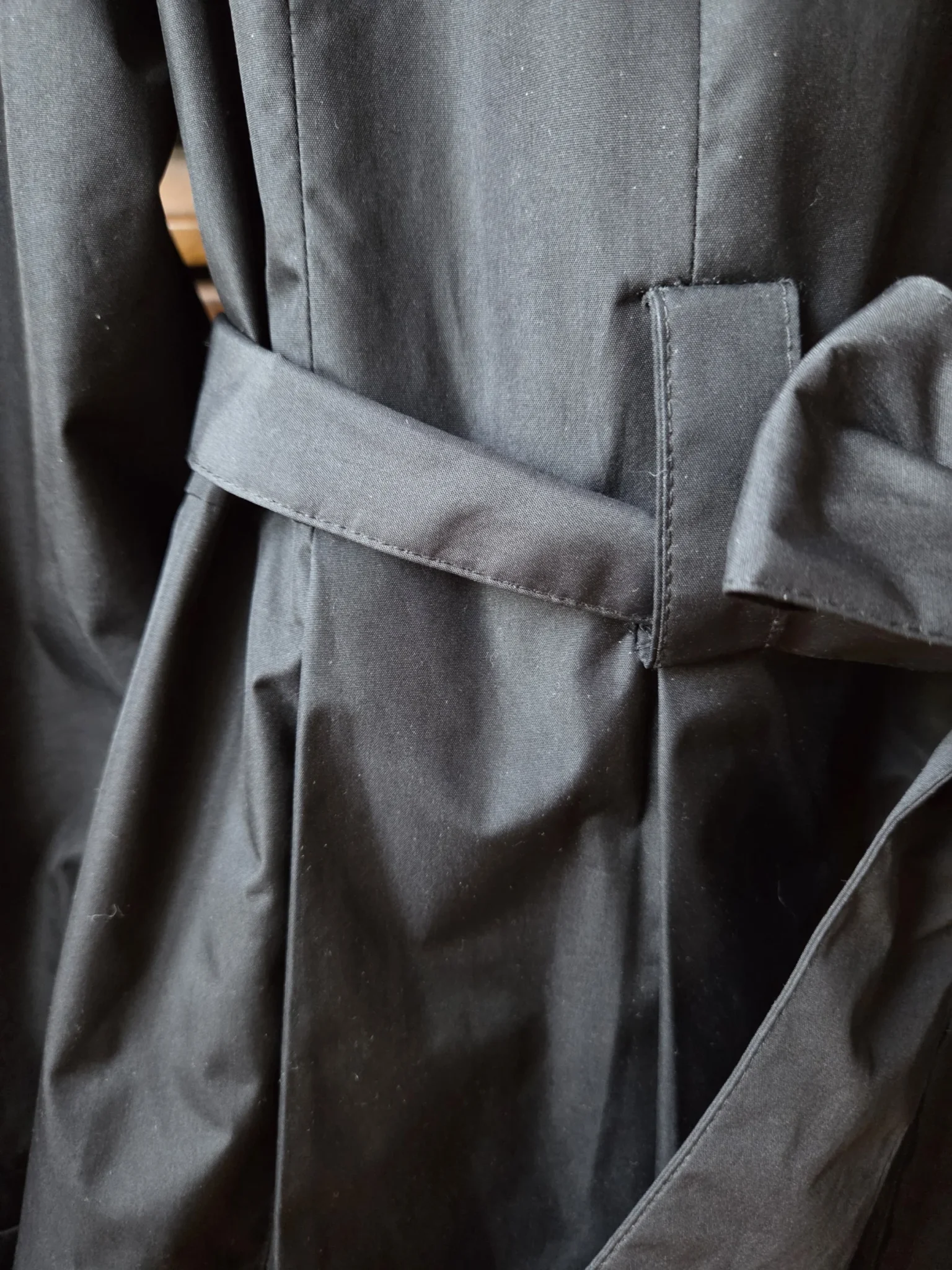 Image for Steve Madden – Stunning black pleated trench coat