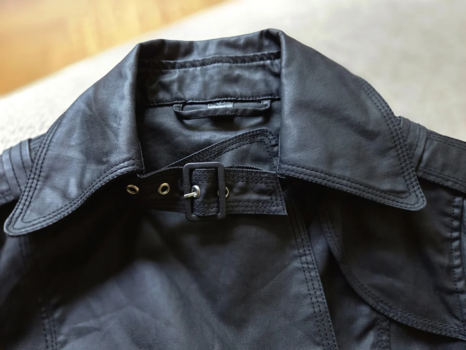 Image for A stunning black Rudsak trench coat