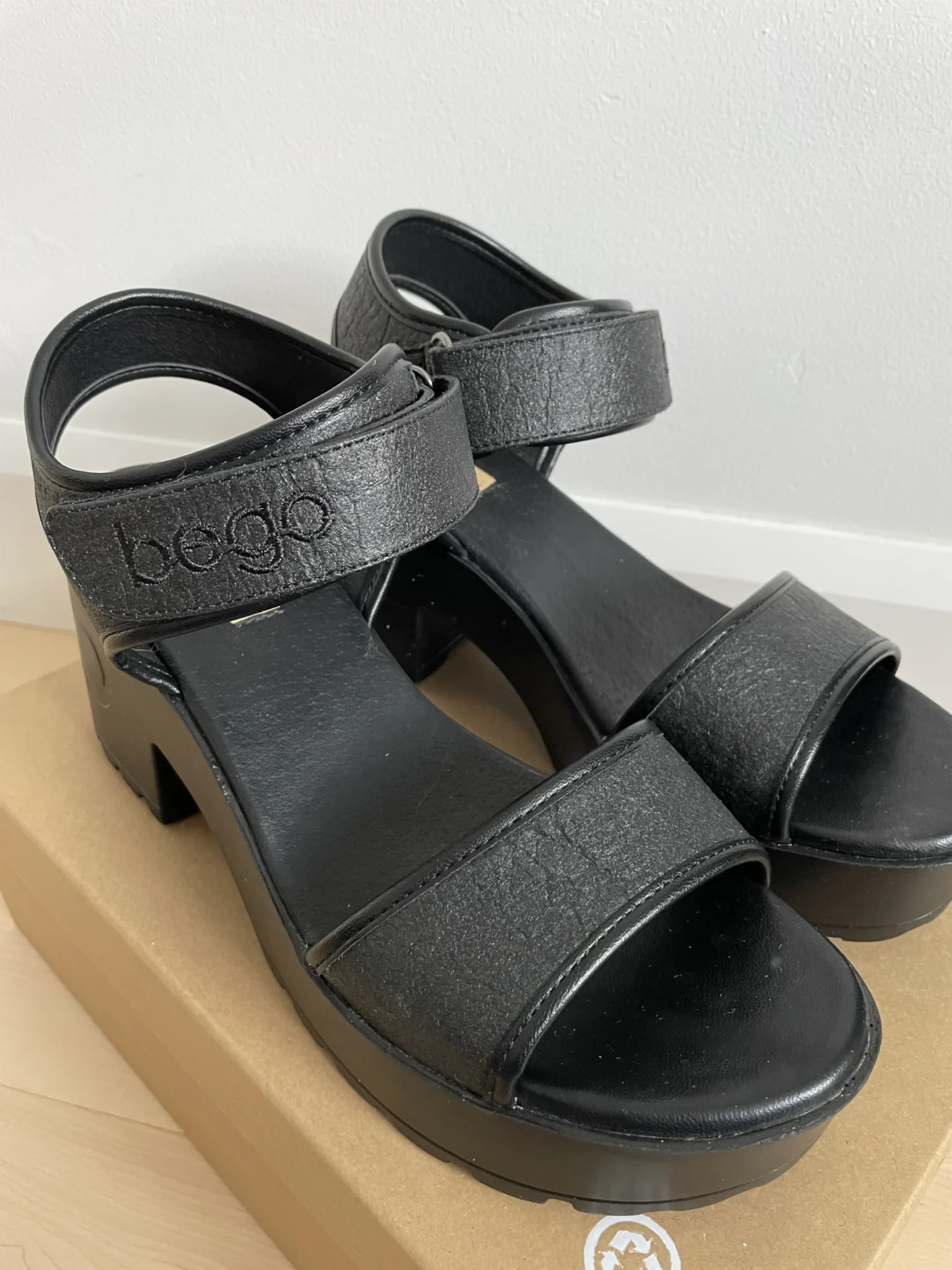 Image for BEGO sandals
