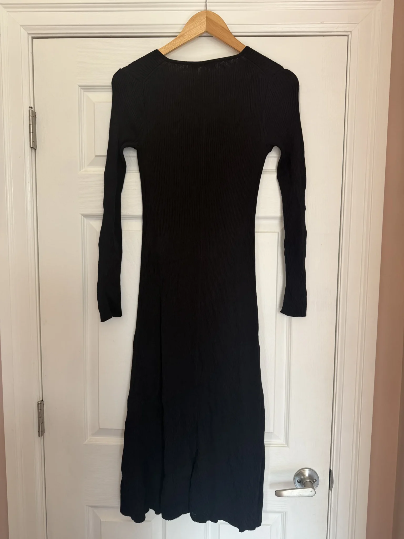 Image for Everlane - Robe midi noire à manches longues