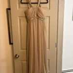 Featured thumbnail for Robe de soirée Longue Dorée Plissée Élastique / Gold Plissé