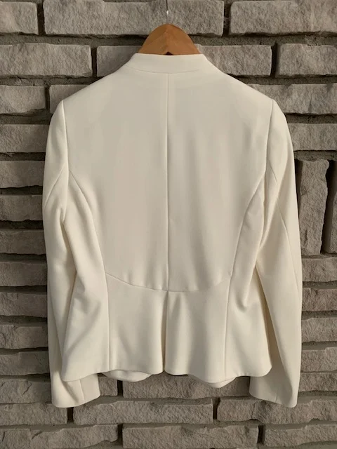 Image for Melanie Lyne’s stylish jacket