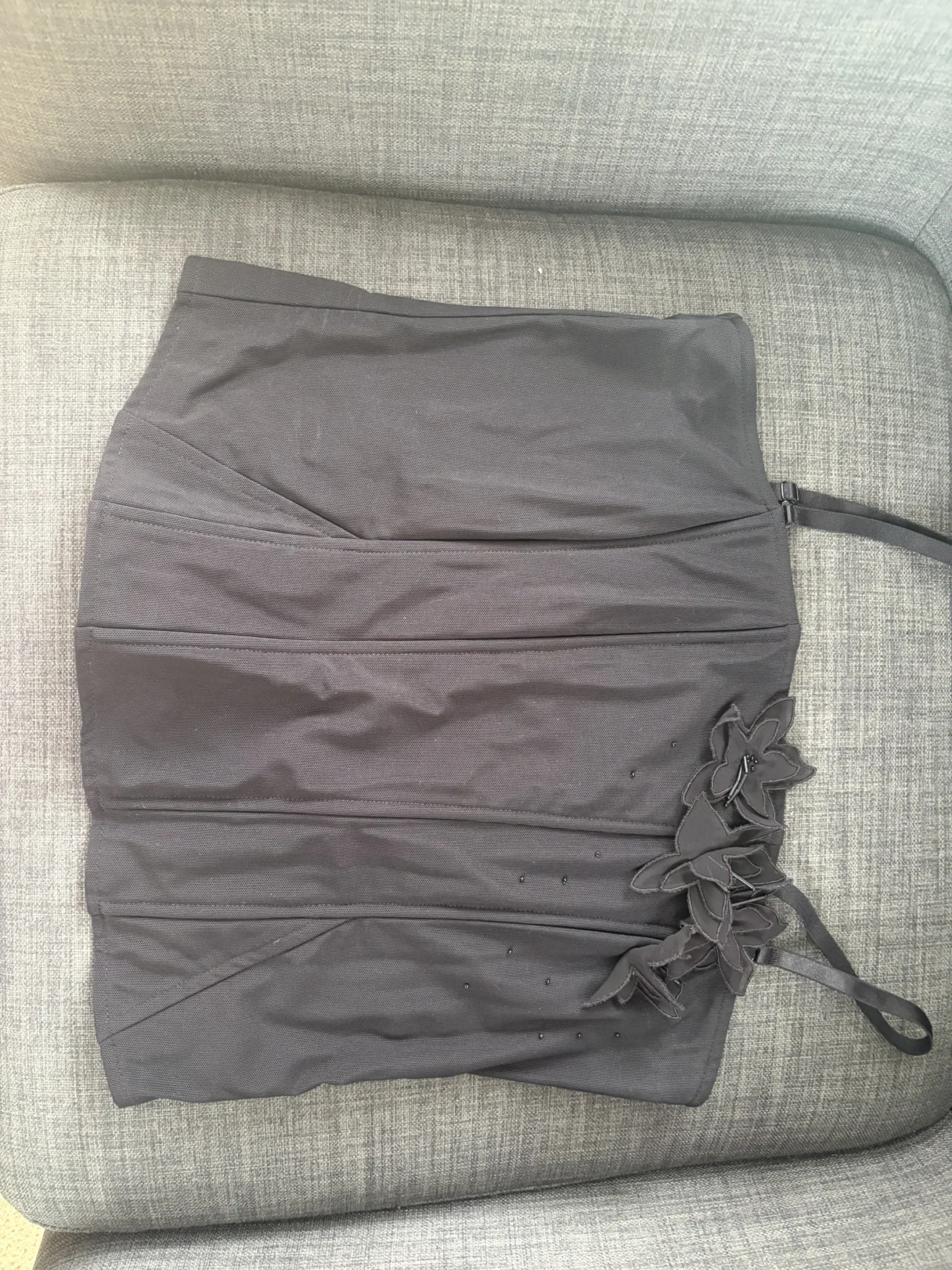 Featured image for Corset Bustier Noir Fleurs en Relief et Perles 38/40
