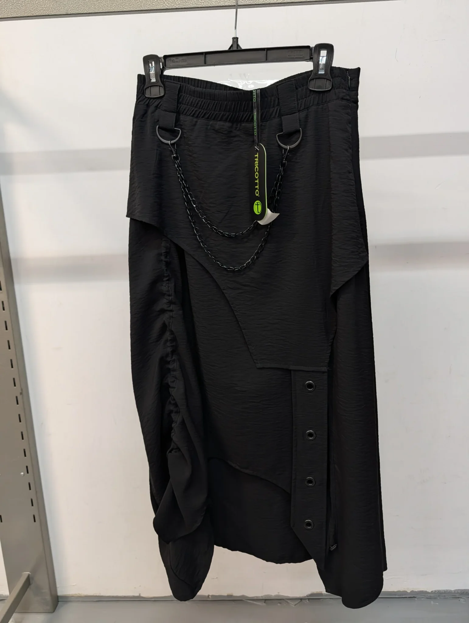 Featured image for Knitted skirt