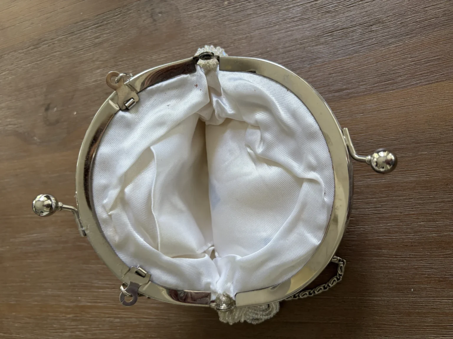 Image for Pochette de Soirée Perlée Coquillage Blanc