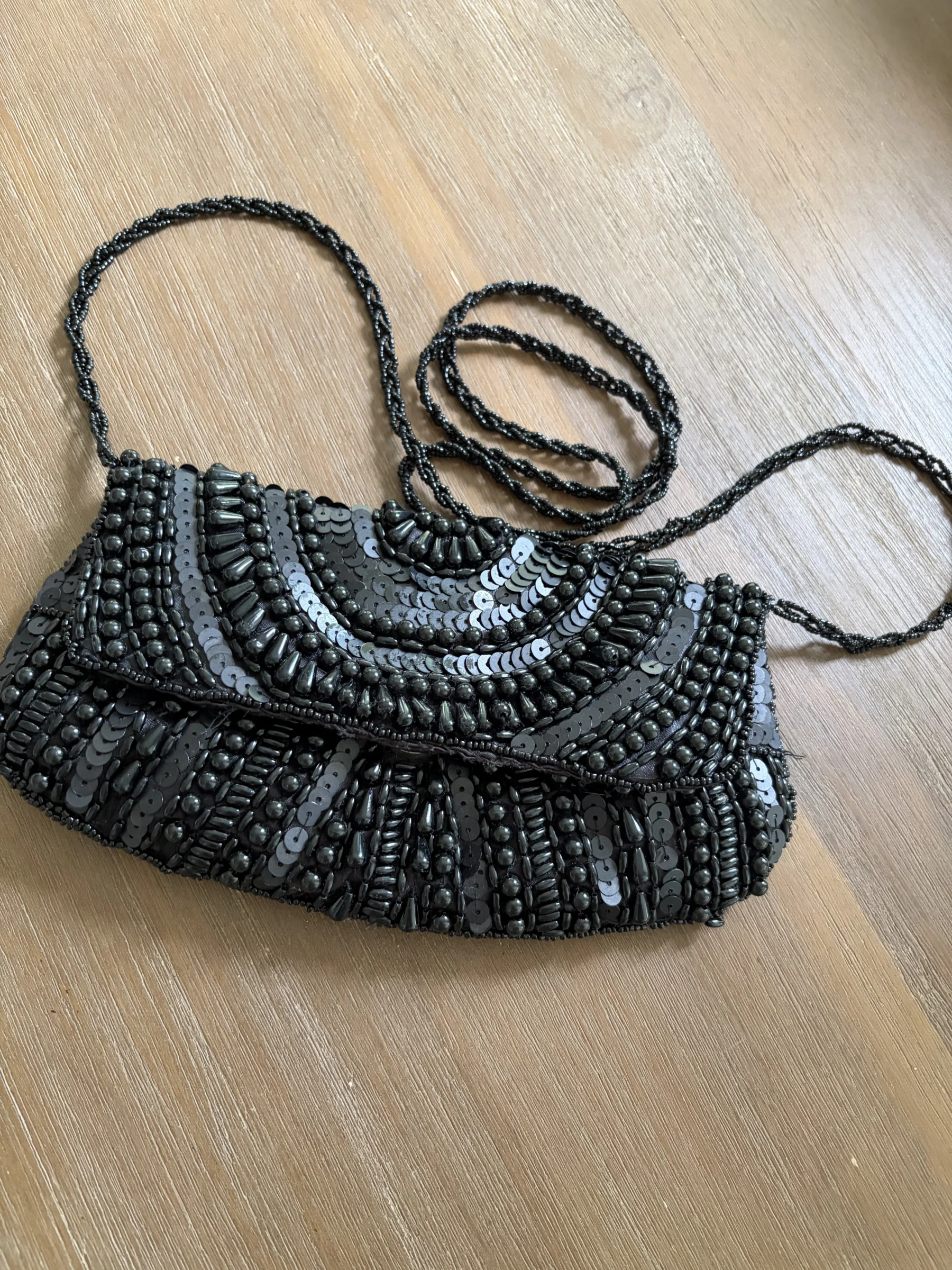 [NEUF] Sac Pochette de Soirée Perlée Noir *Autre seconde main