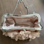 Thumbnail for Pochette de Soirée Satin Rose Poudré Fleurs 3D / Champagne Clutch