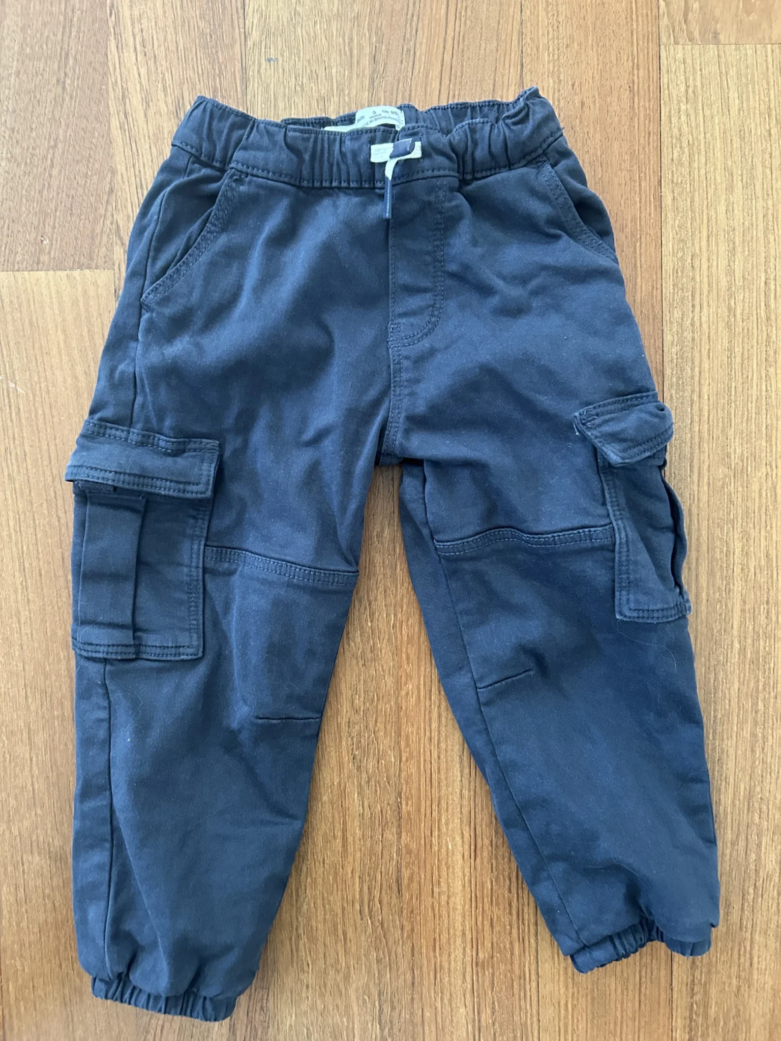 Featured image for Pantalon
