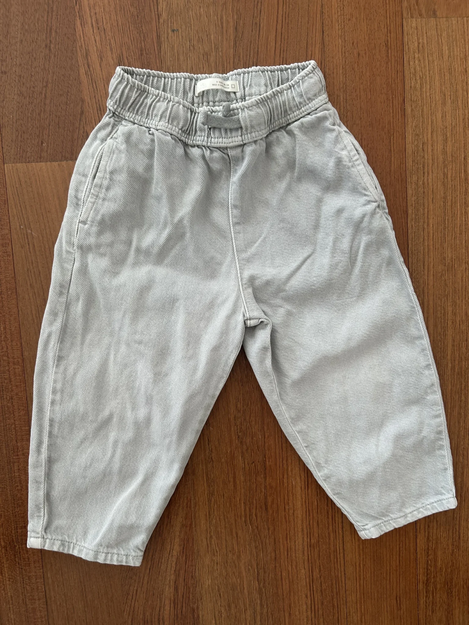 Featured image for Pantalon denim, Zara, 3T