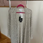 Thumbnail for Veste longue maillée beige-gris Joseph Ribkoff