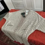 Thumbnail for Veste longue maillée beige-gris Joseph Ribkoff