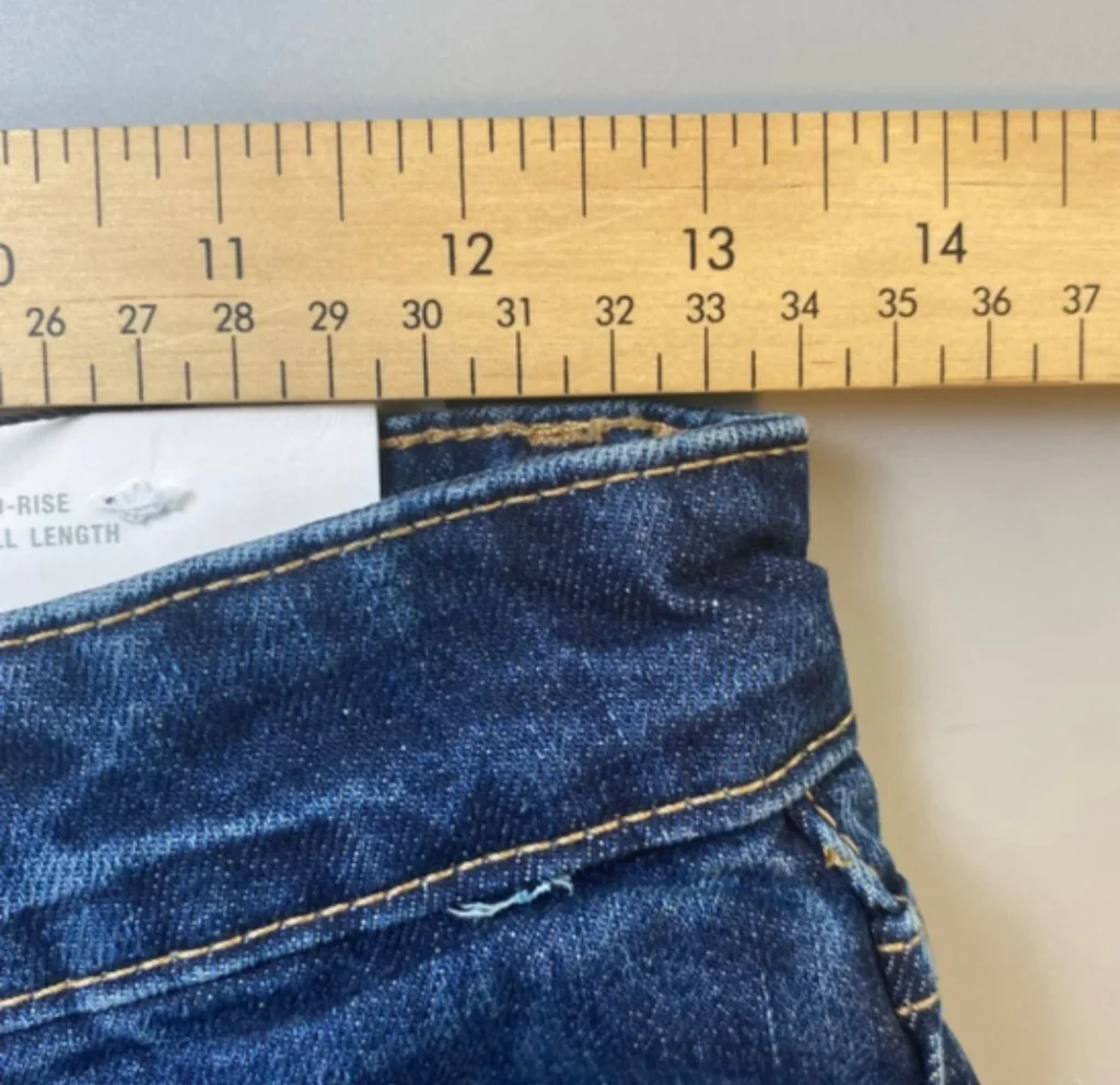 Image for Jeans Zara neuf avec étiquettes