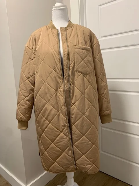 Image for Lightweight quilted coat