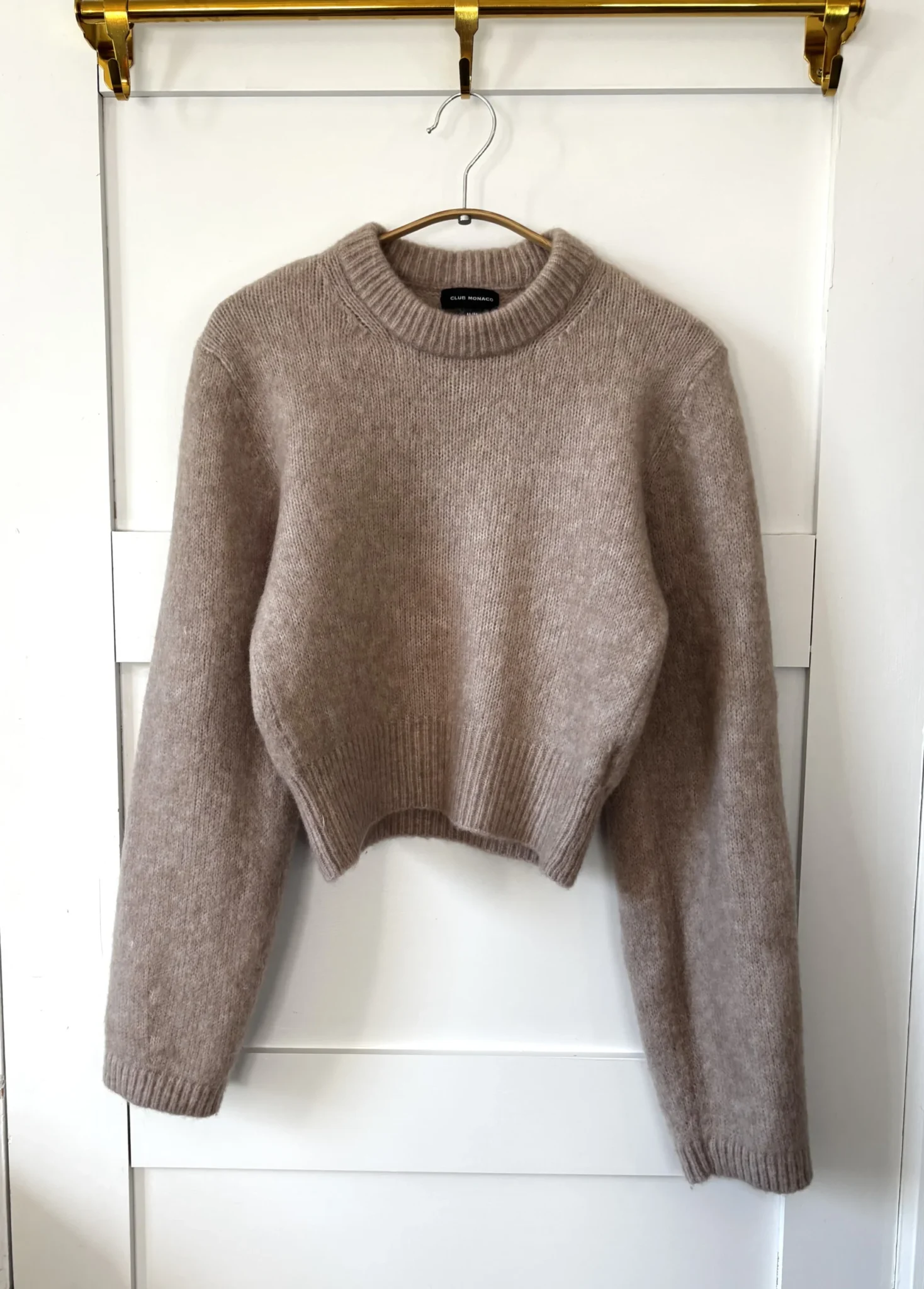 Featured image for ♥️Pull doudou cropped CLUB MONACO