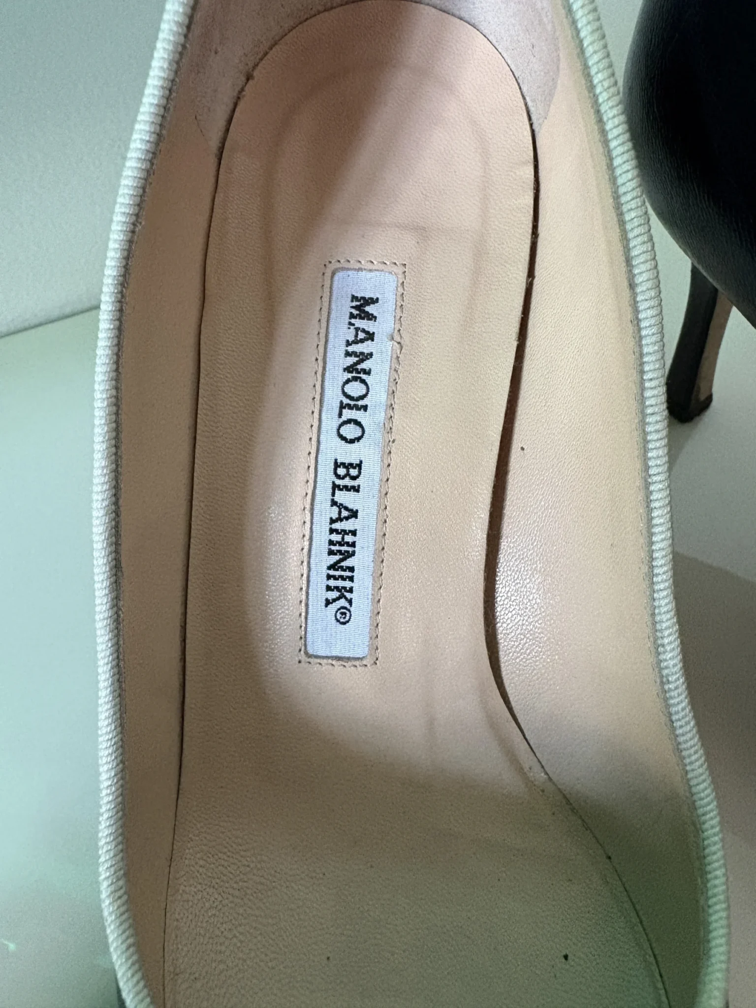 Image for Manolo Blahnik – escarpins peep-toe bleu marine – Taille 35