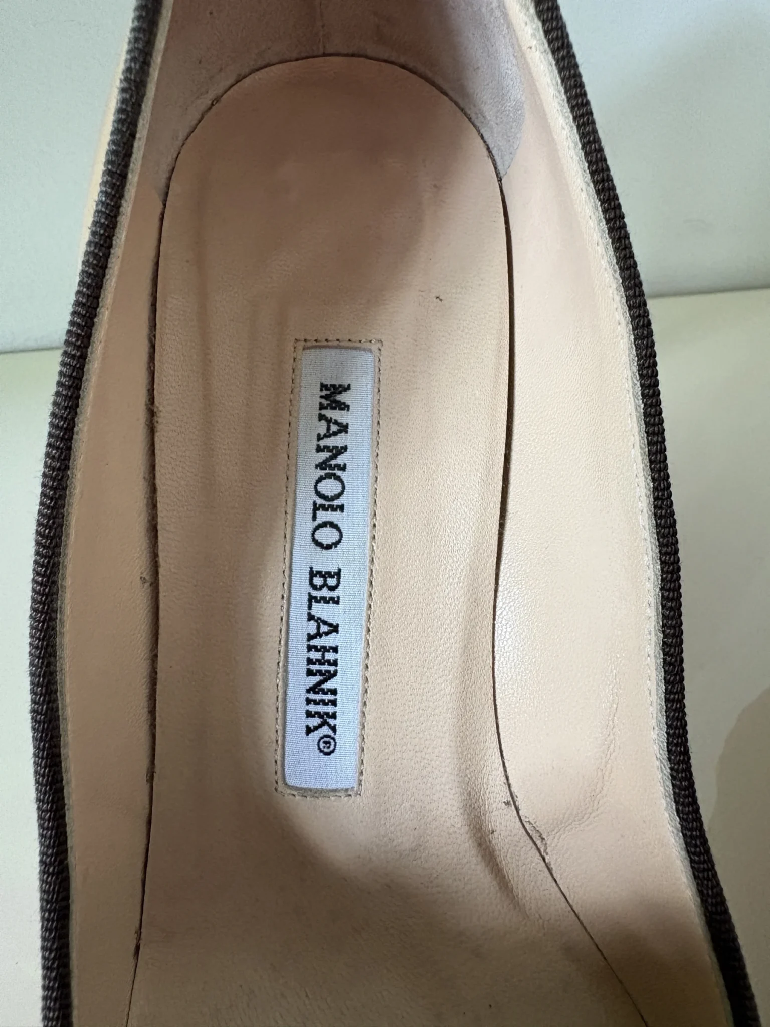Image for Manolo Blahnik – escarpins peep-toe beige/nude – Taille 35