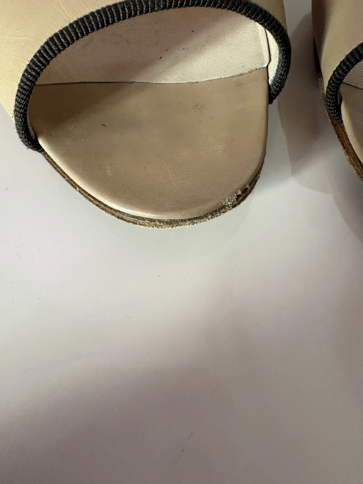 Image for Manolo Blahnik – escarpins peep-toe beige/nude – Taille 35