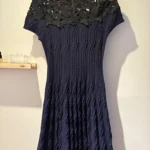 Thumbnail for The Kooples – robe bleu marine et dentelle noire