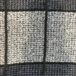 Thumbnail for Club Monaco – chandail en maille à carreaux