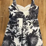 Thumbnail for Lululemon – black, white and grey floral top