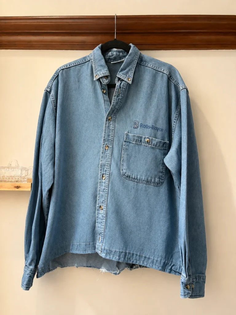 Featured image for Rolls-Royce – Embroidered denim shirt – Size G/L – Vintage
