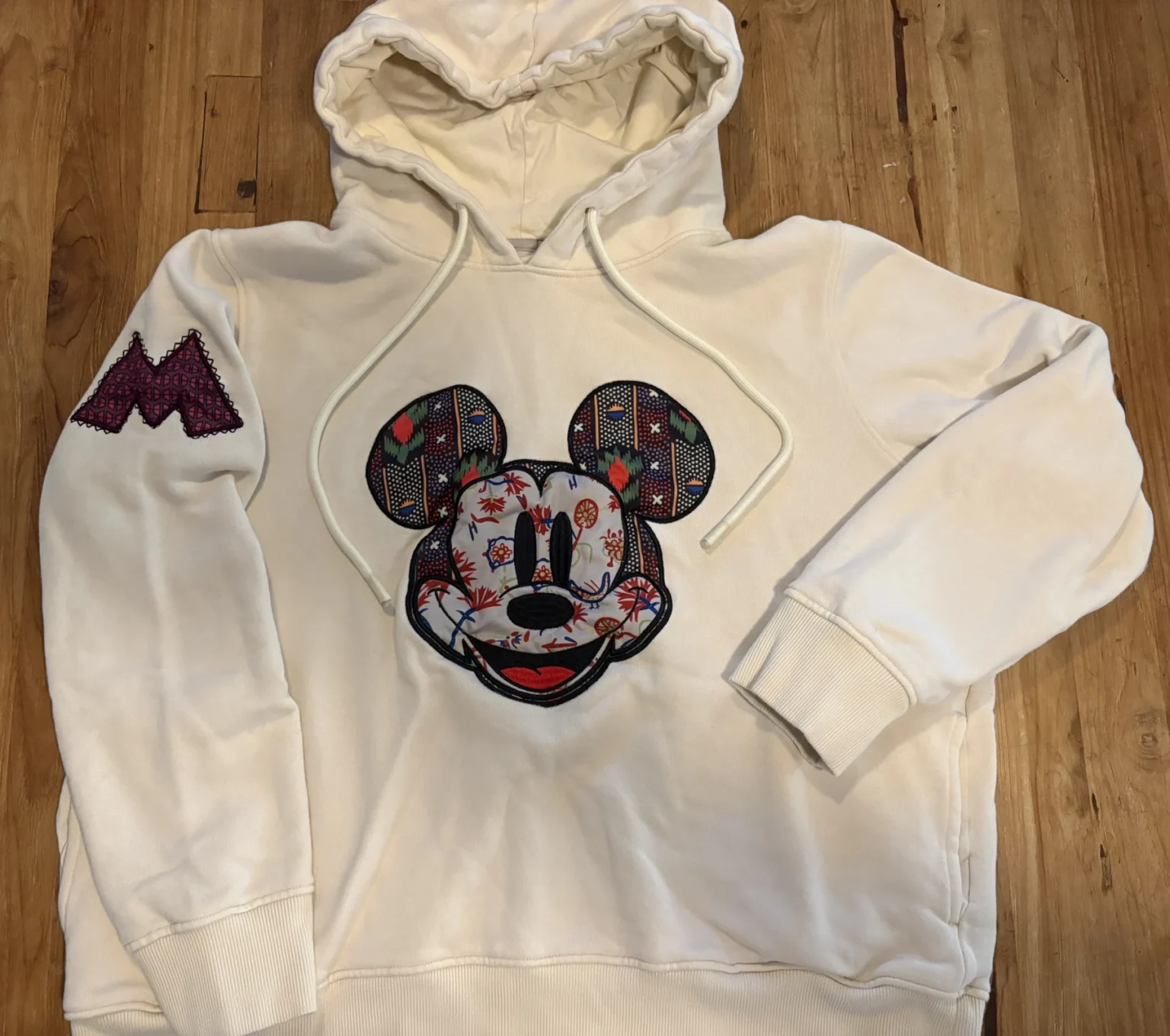 Featured image for Desigual x Disney – Hoodie Mickey Face Patch écru – Taille XL