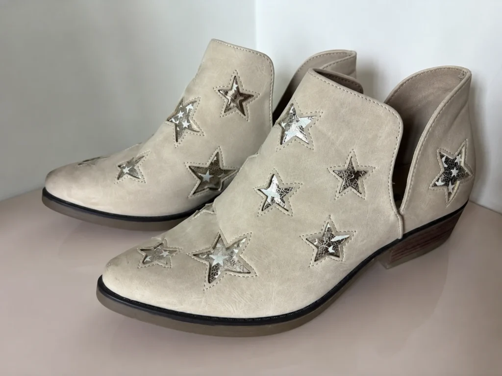 Featured image for Seven7 – Bottines western à étoiles – Taille 9