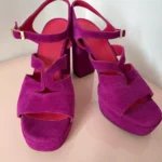 Featured thumbnail for Sandales plateforme fuchsia en suède – Taille 39 – Made in Spain