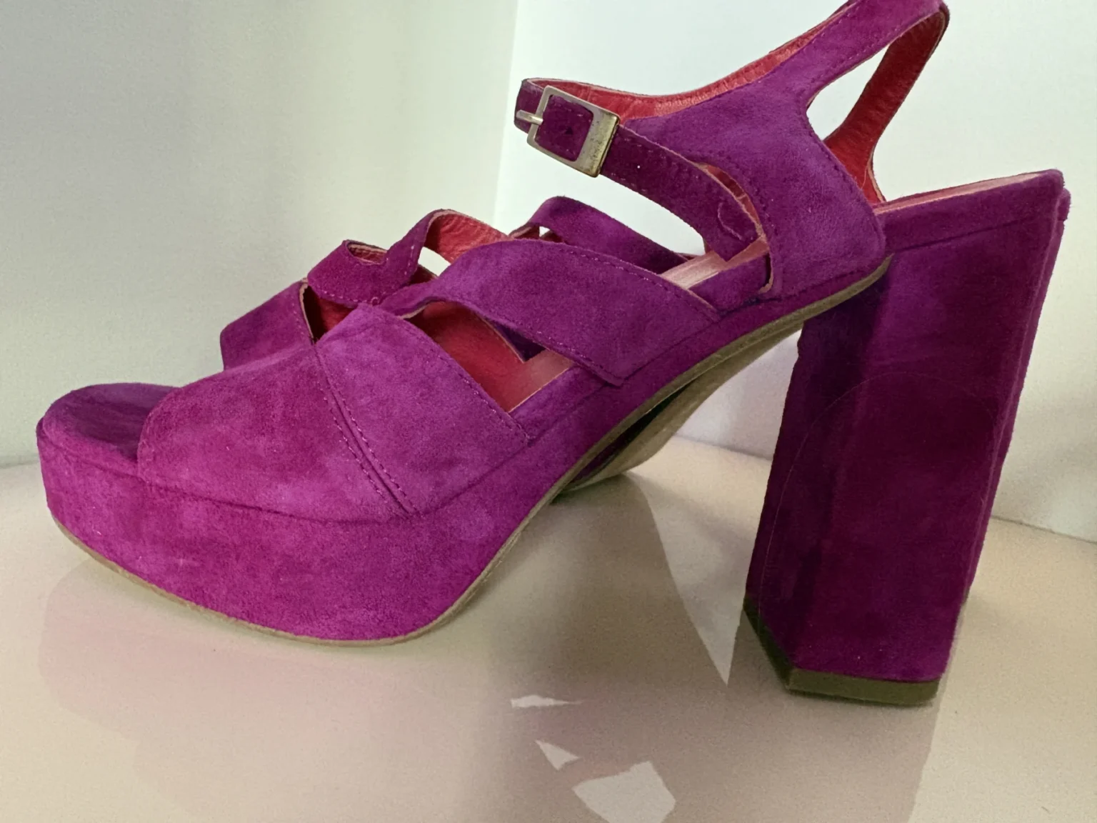 Image for Sandales plateforme fuchsia en suède – Taille 39 – Made in Spain
