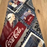 Featured thumbnail for Coca-Cola – Cravate rétro / collection
